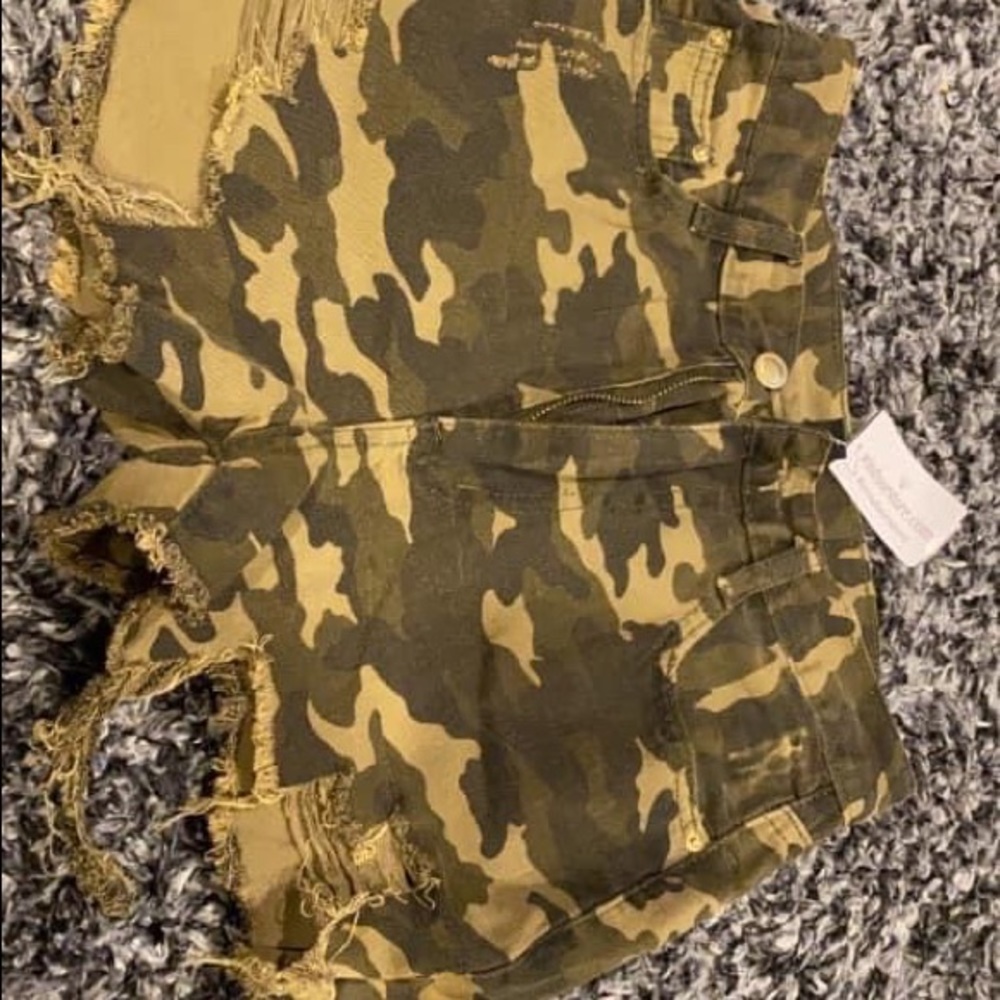 New Windsor shorts